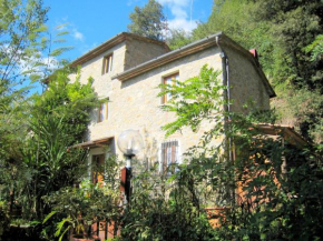 Authentic colonial property set in the Tuscan hills Marliana